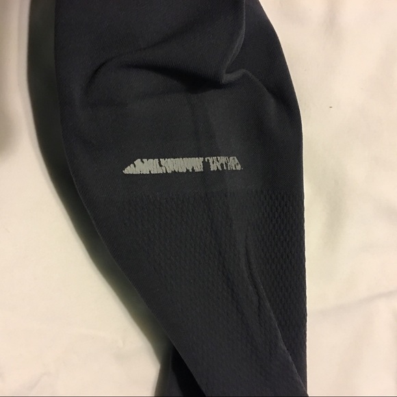 Champion Duo Dry Seem-less Leggings 💪🏽 - Picture 3 of 5